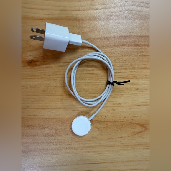 Silver Charger Watch Stand+Apple Watch Charger (Watch to USB)Fast Charging Cable - Picture 7 of 11